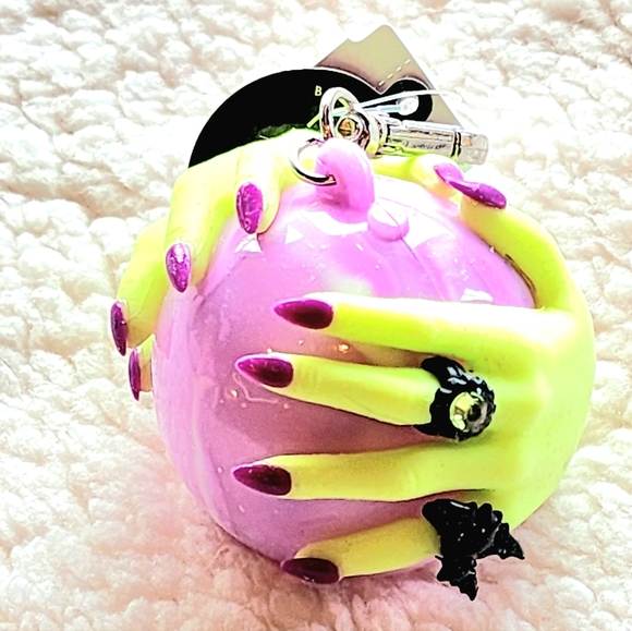 Bath & Body Works LED Crystal Ball PocketBac Halloween PocketBac Holder Pocket - Picture 2 of 3